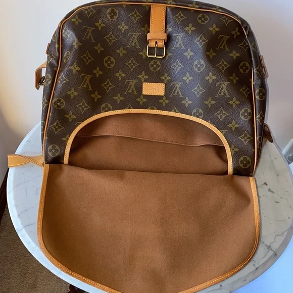 💯 % Authentic Louis Vuitton Saumur 35 Shoulder bag XLarge Firm. - Picture 10 of 17